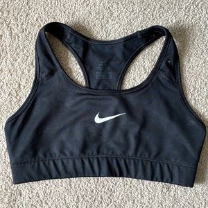 Nike Women’s Dri Fit Sport’s Bra